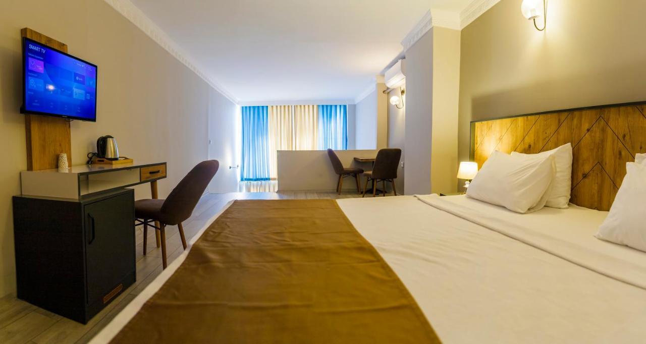 Privado Hotels Анталія Екстер'єр фото