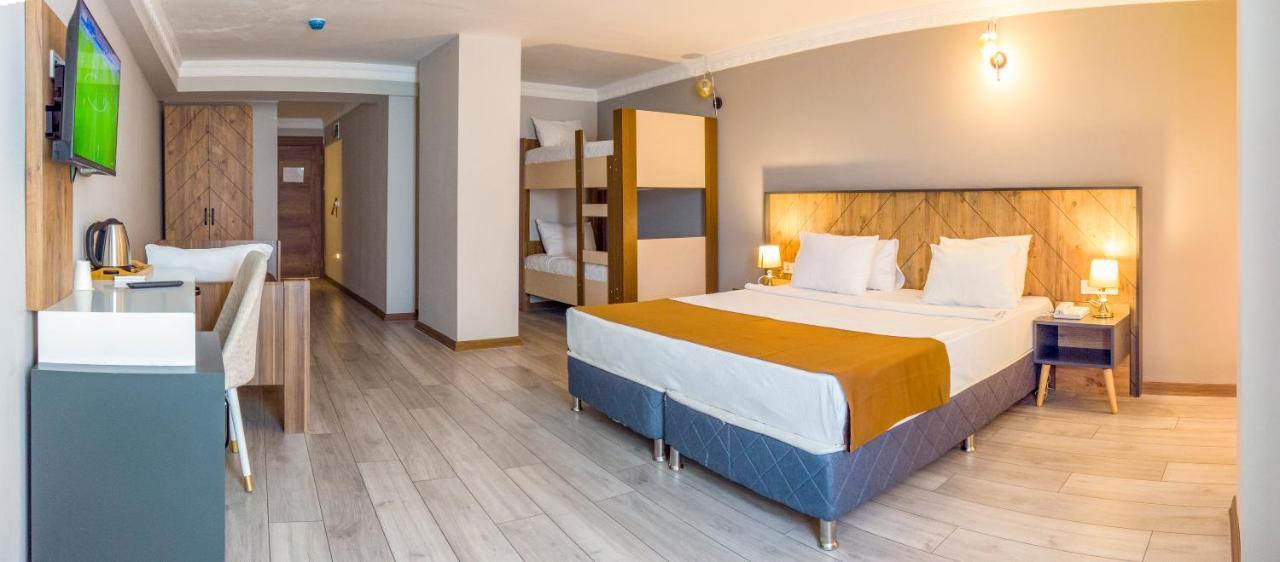 Privado Hotels Анталія Екстер'єр фото